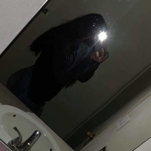 Meet your Posher, Kenia